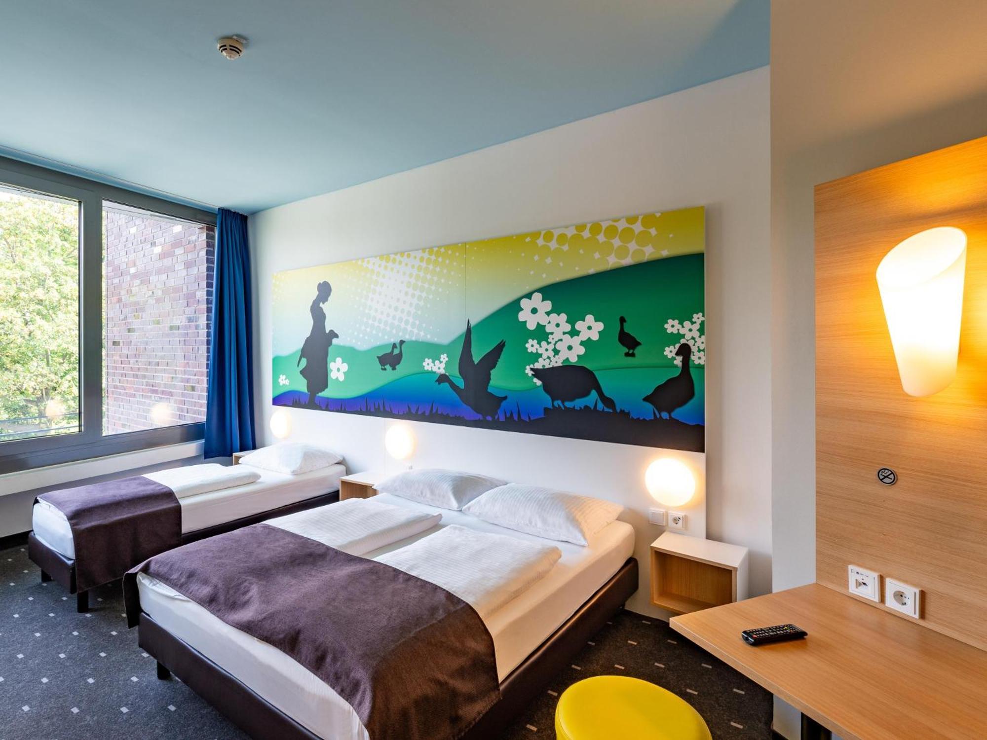 B&B Hotel Goettingen-City Екстериор снимка