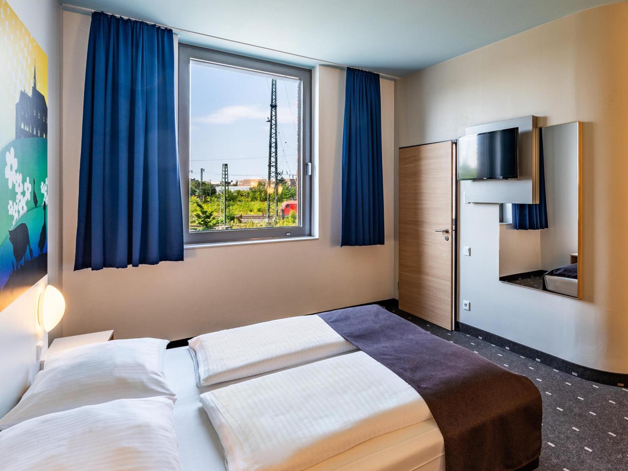 B&B Hotel Goettingen-City Екстериор снимка