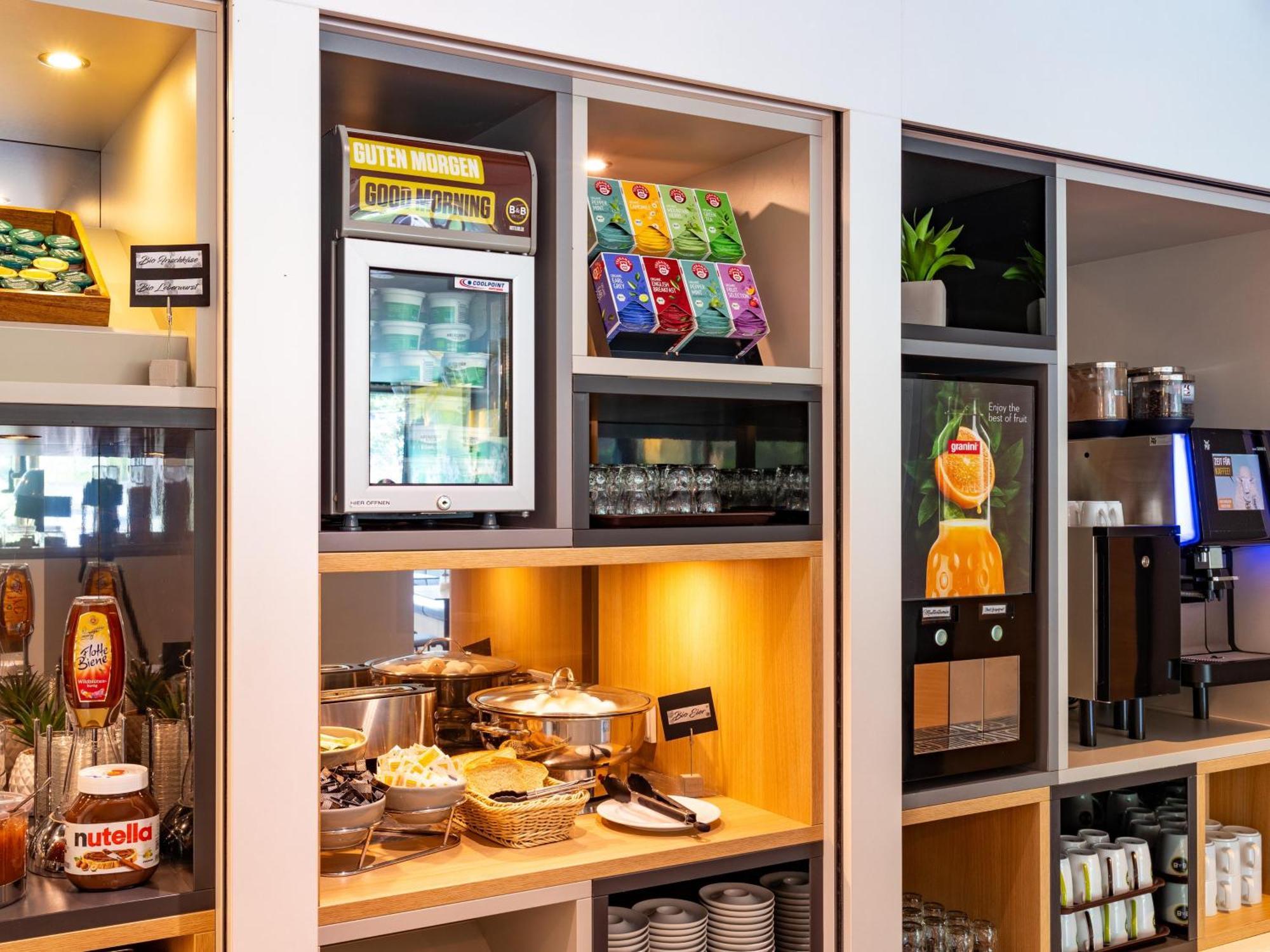 B&B Hotel Goettingen-City Екстериор снимка